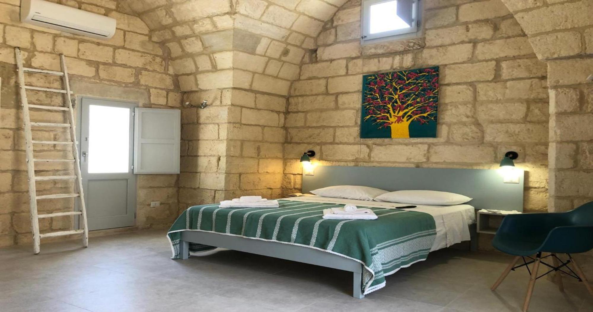 הוילה קרפיניאנו סלינטינו Odegos Monolocali Vico Sant'Antonio מראה חיצוני תמונה