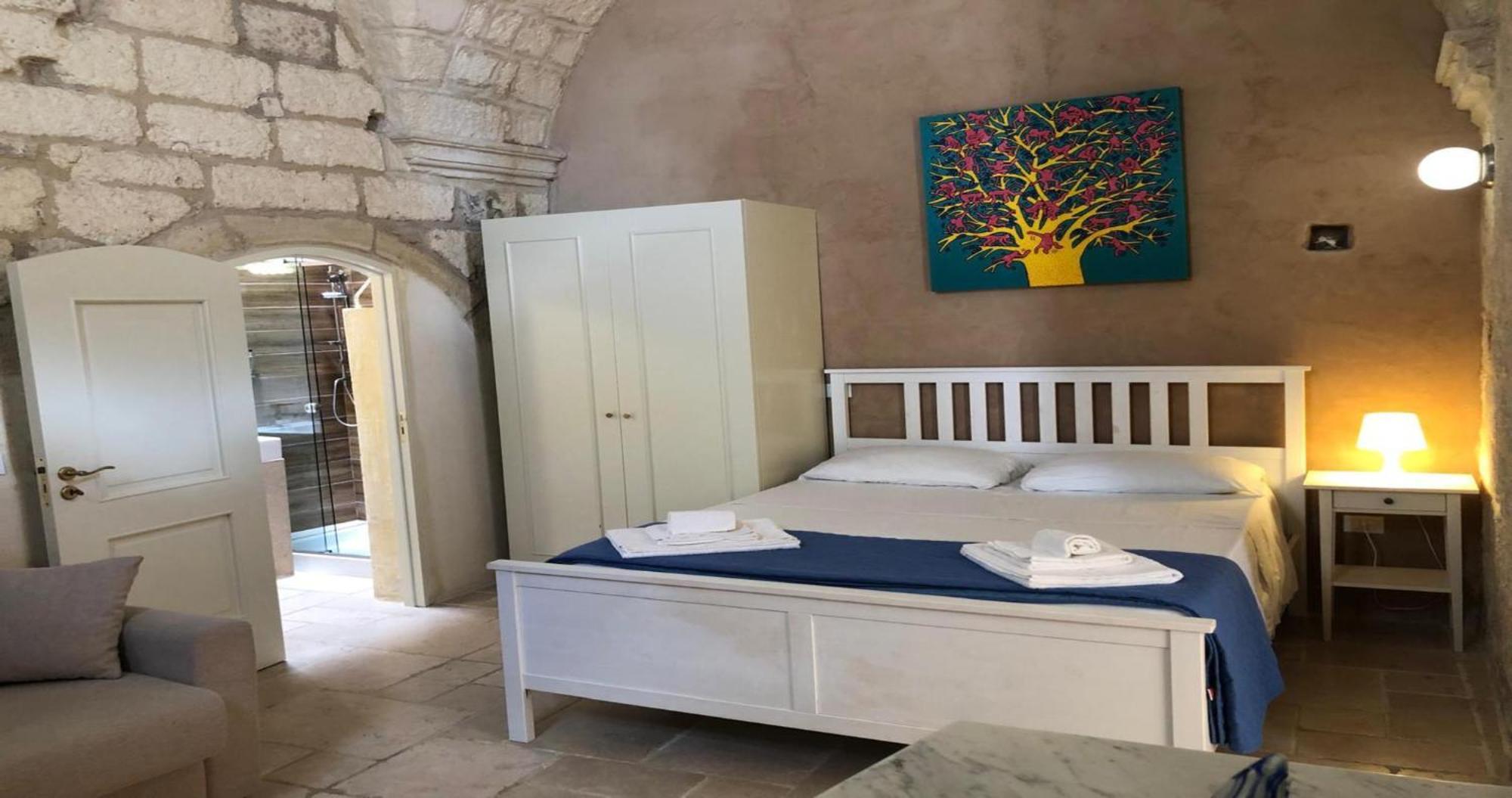 הוילה קרפיניאנו סלינטינו Odegos Monolocali Vico Sant'Antonio מראה חיצוני תמונה