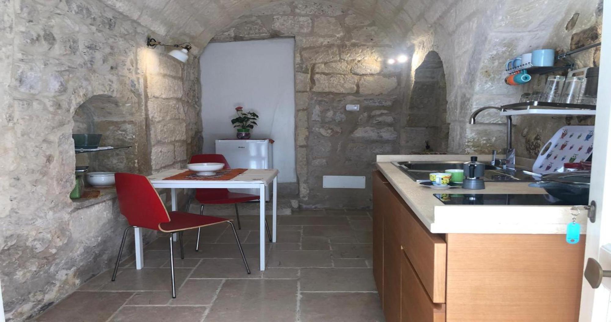 הוילה קרפיניאנו סלינטינו Odegos Monolocali Vico Sant'Antonio מראה חיצוני תמונה