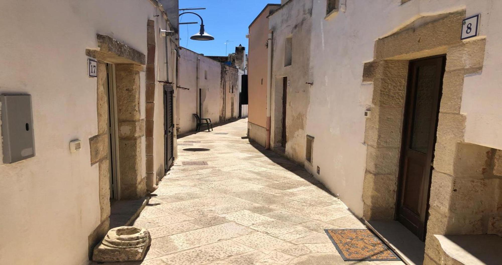 הוילה קרפיניאנו סלינטינו Odegos Monolocali Vico Sant'Antonio מראה חיצוני תמונה