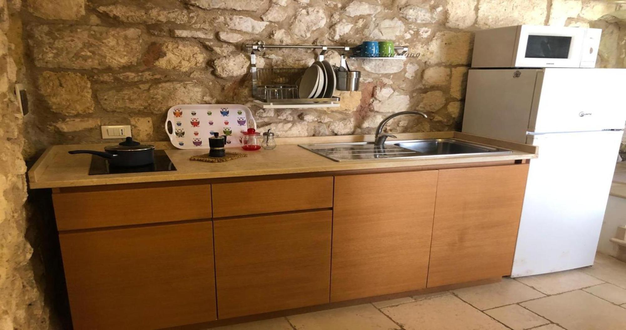 הוילה קרפיניאנו סלינטינו Odegos Monolocali Vico Sant'Antonio מראה חיצוני תמונה