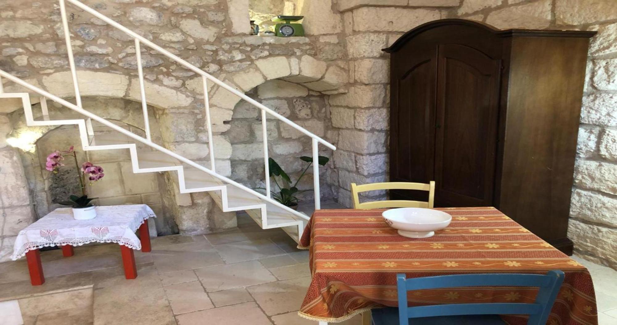 הוילה קרפיניאנו סלינטינו Odegos Monolocali Vico Sant'Antonio מראה חיצוני תמונה